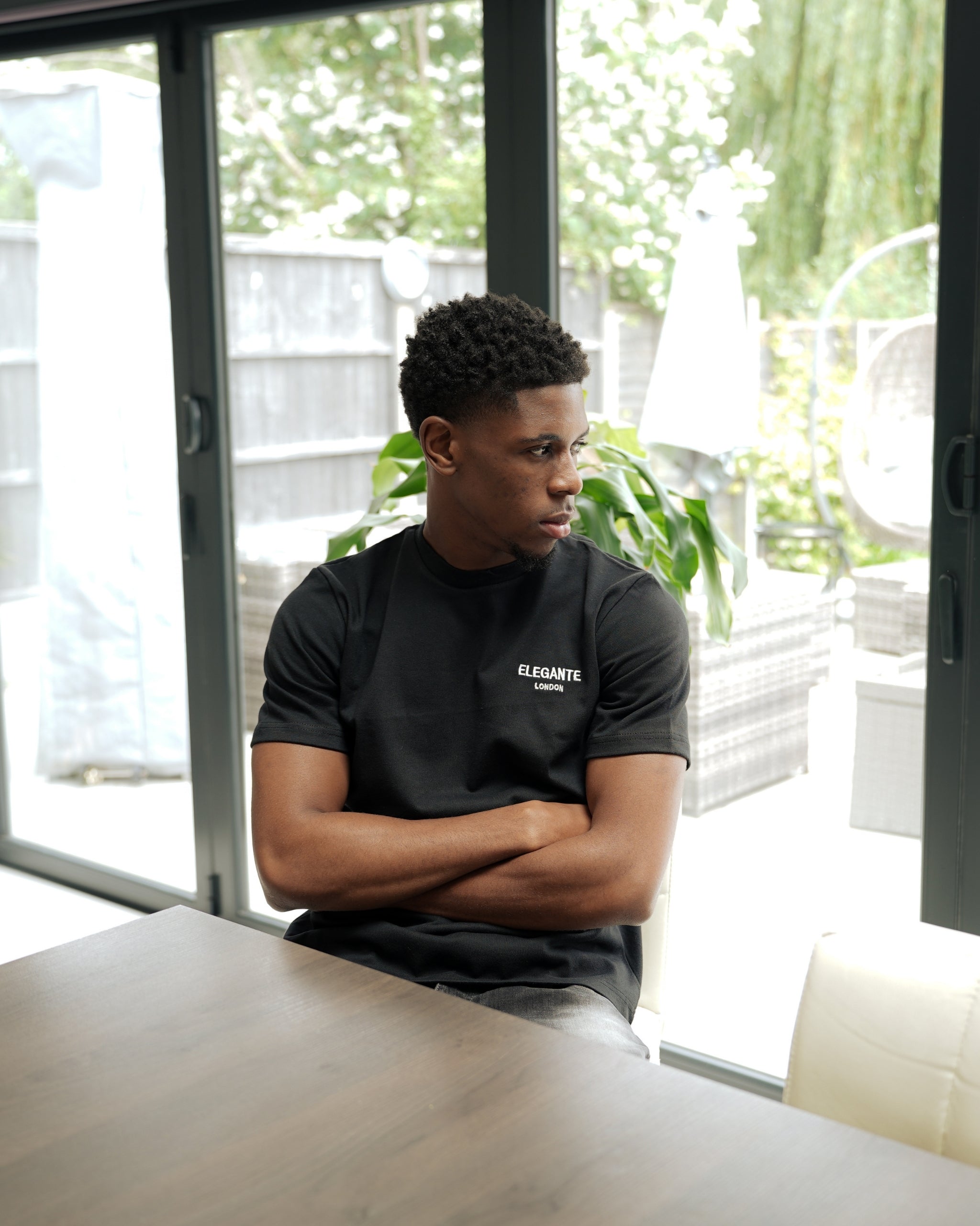 Signature Black T-Shirt-thumbmail-6