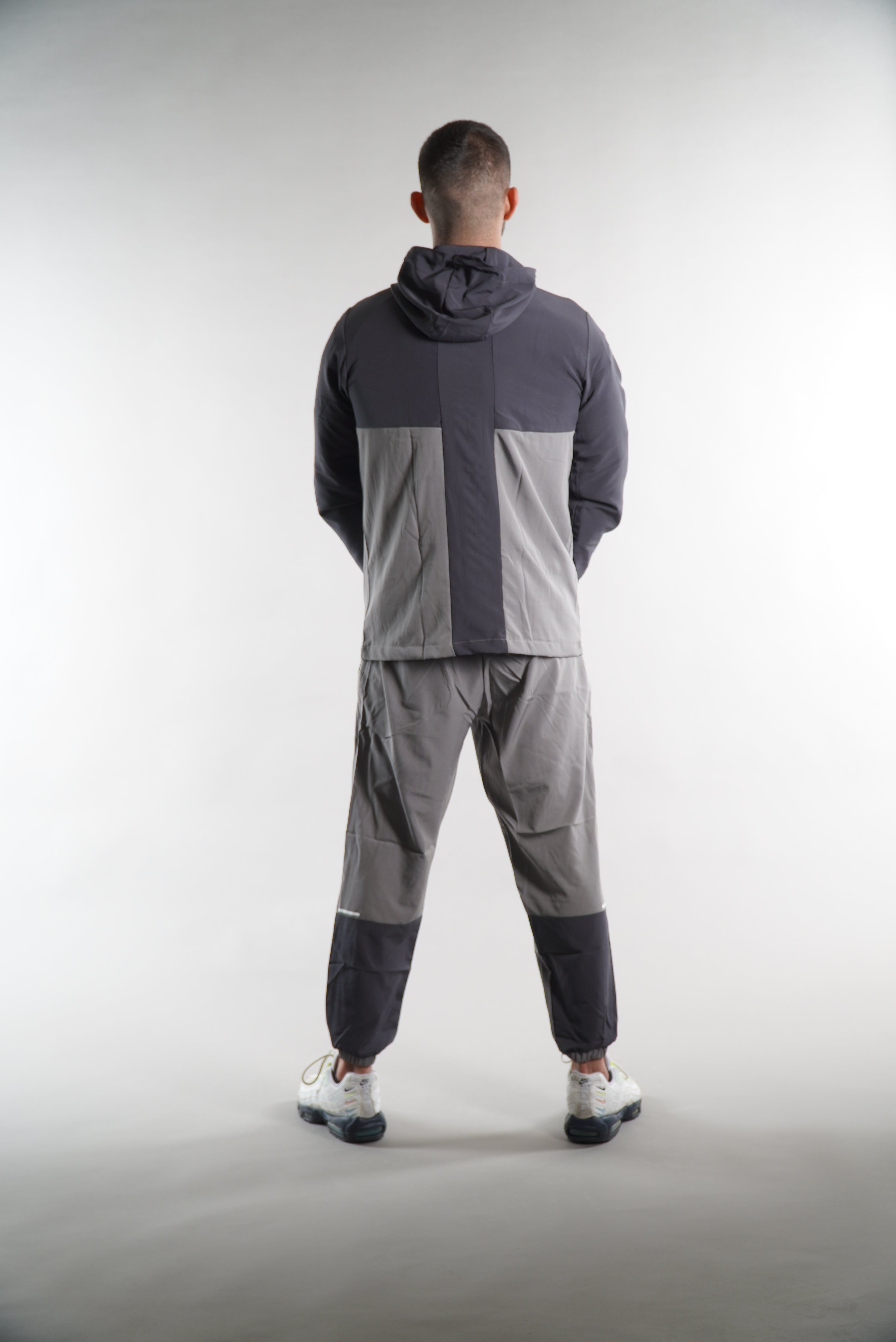 Men's Elegante Tracksuit jacket with hood in grey, JD sports jackets, activewear, mens street clothing