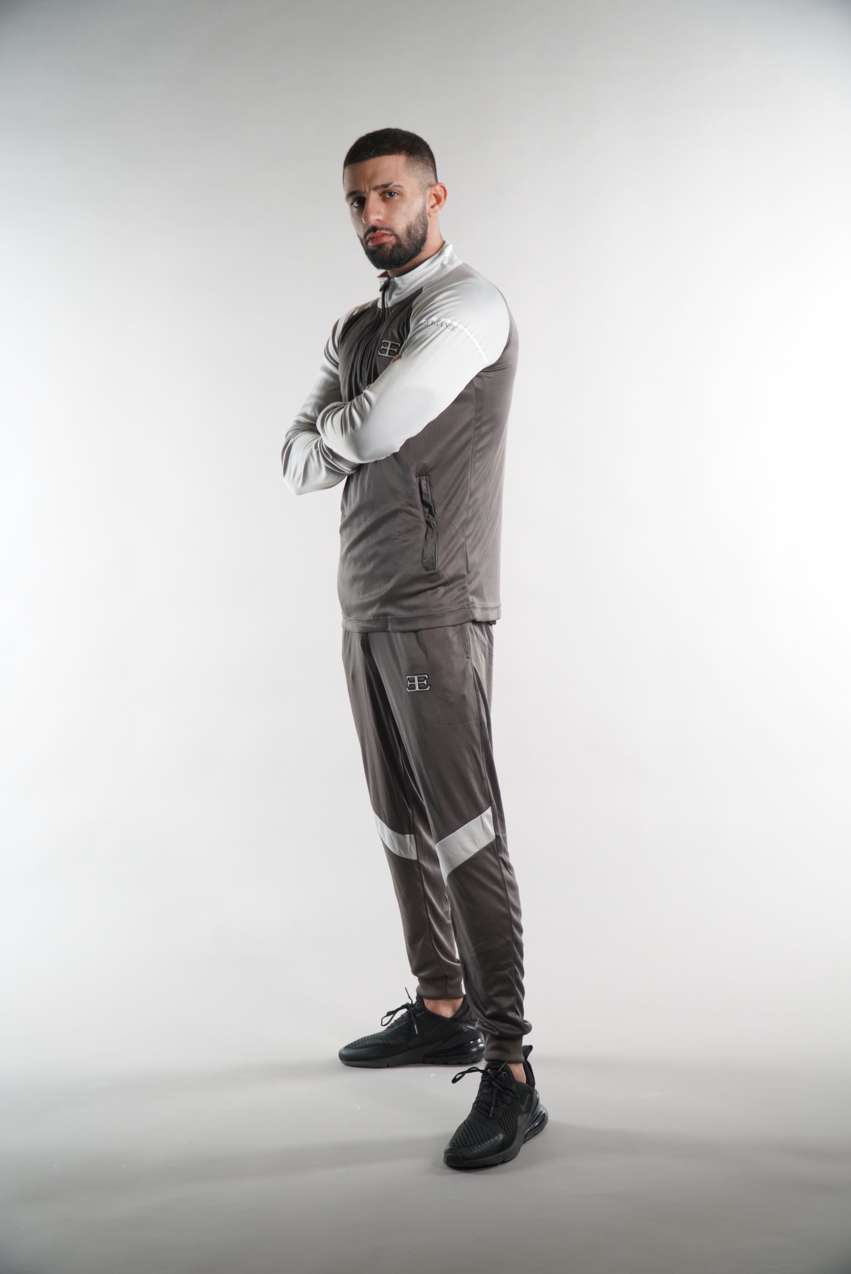 Men's Elegante grey tracksuit top and joggers, sportswear, activewear, gym wear