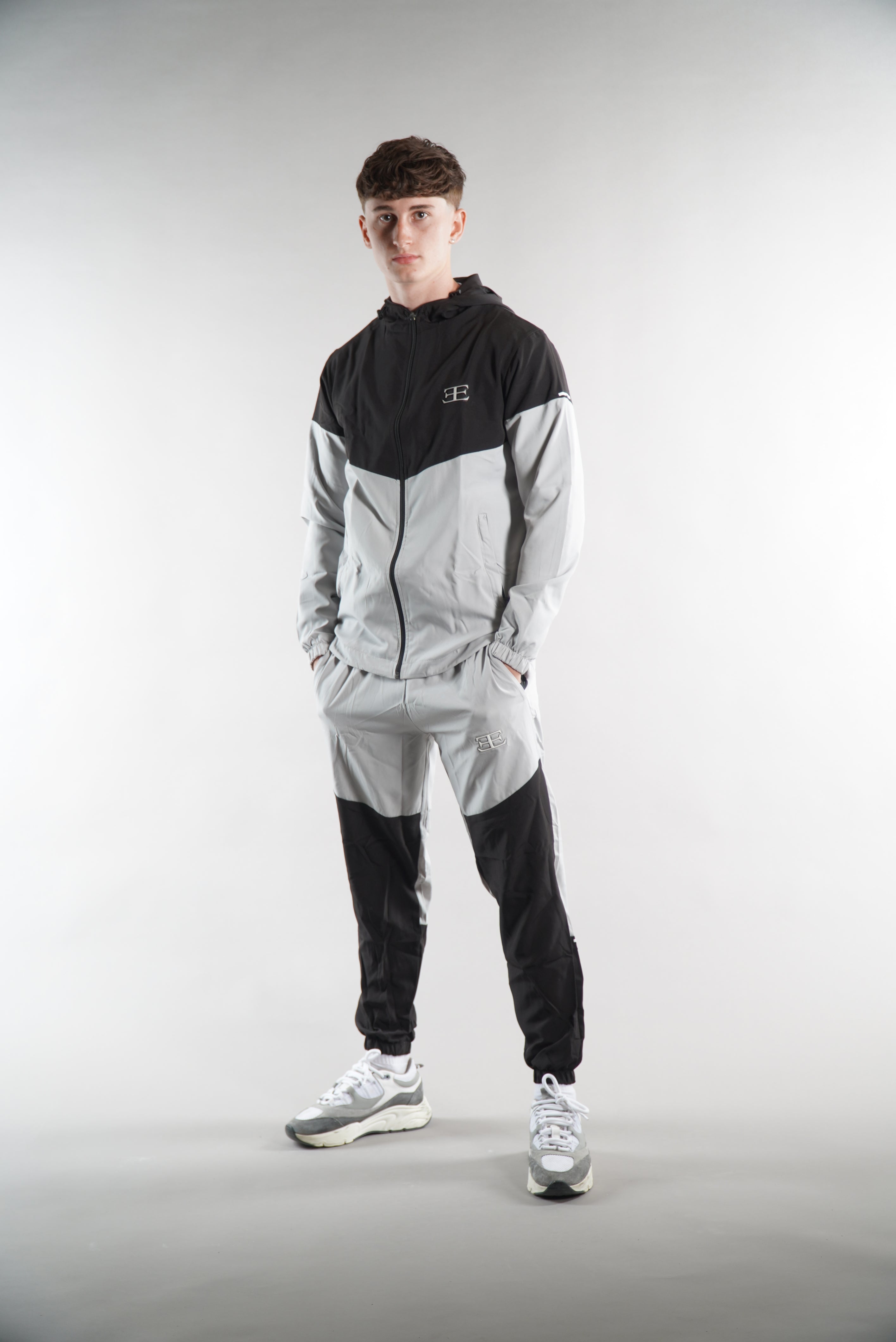 Men's Black Grey Joggers, Tracksuit sets, Sportswear Joggers & jacket, JD Sports mens streetwear urbanwear, tracksuit bottoms, tracksuit set